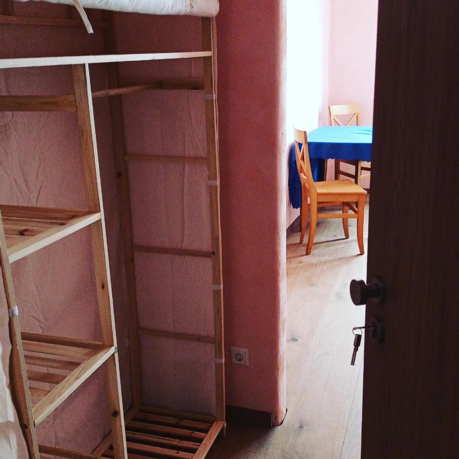 Musik Und Theater Gasthof Roessle - Rooms For Angels Burladingen Exterior foto